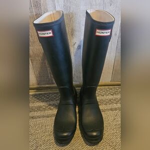 Hunter Original Stripe Two Tone White Tall Rain Boots - Women Size 8 (39). Men 7